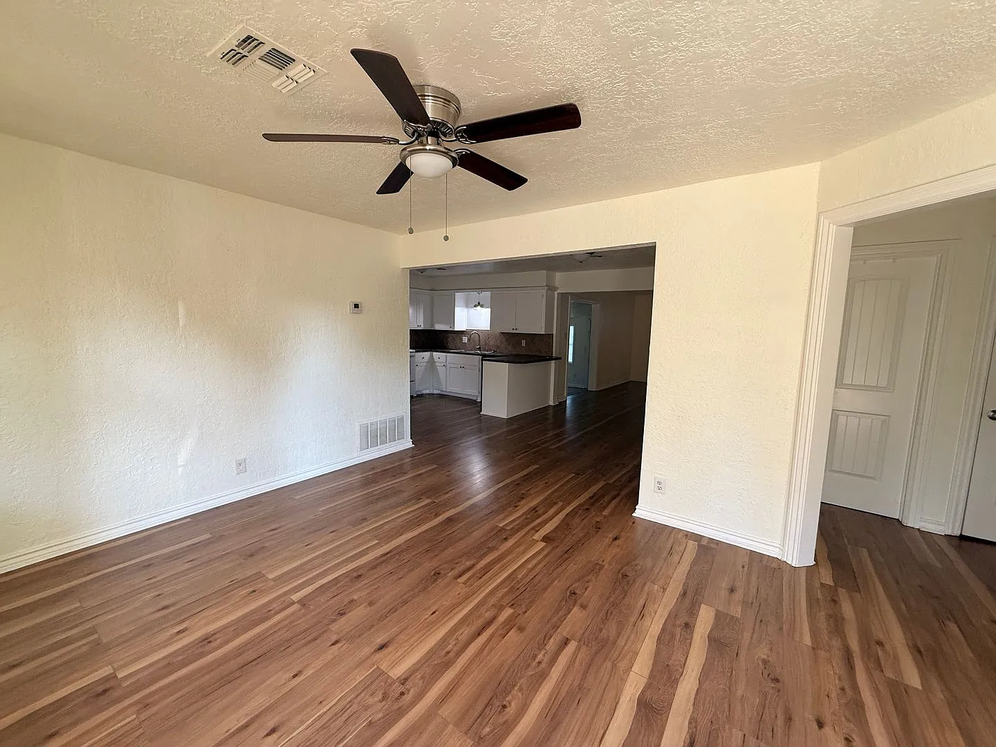 1413 NW Andrews | $1,100/mo | 3 Bed | 2 Bath — Photo 2