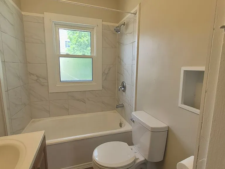 2436 Mundale Ave — Photo 18