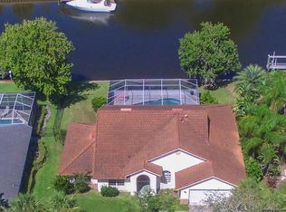 15 Carlson Ln, Palm Coast, FL 32137
