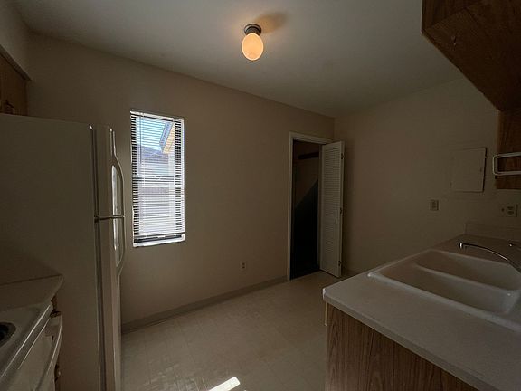 4th image of 600 Domenico Cir Unit F7
