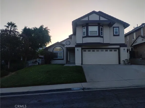 11981 Blackstone Ct, Fontana, CA 92337