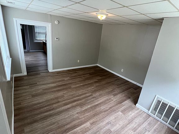2nd image of 619 Market St #1