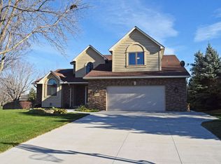 4750 Cypress Point, Eagan, MN 55123