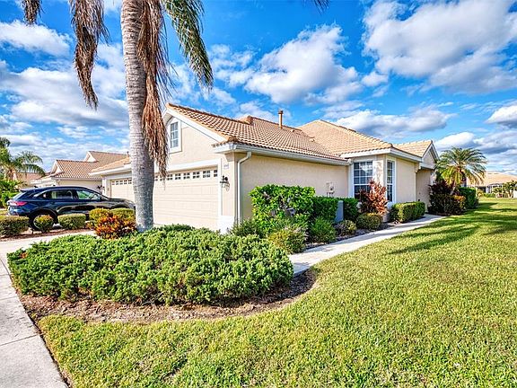 2nd image of 4980 WHISPERING OAKS DRIVE