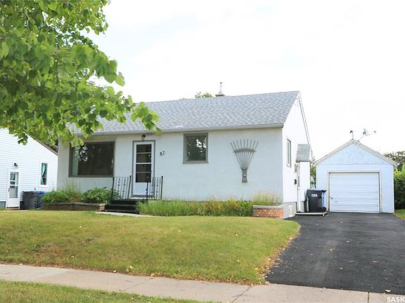 2nd image of 87 James AVENUE