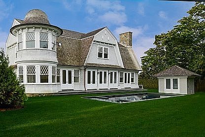 1st image of 52 Quogue St #3