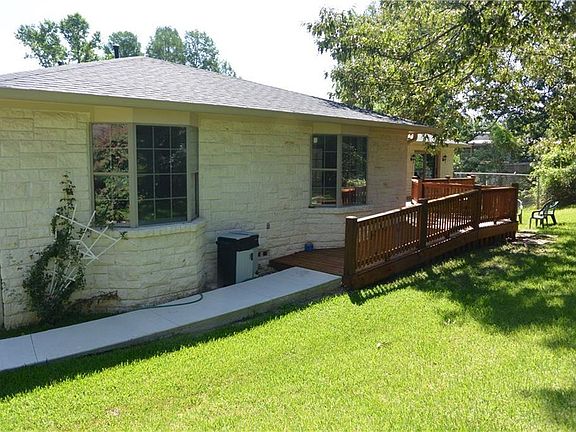 5th image of 504 Dellwood Dr