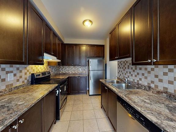 4th image of 55 Sky Harbour Dr