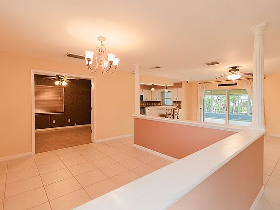 2nd image of 8462 Flagstone Dr