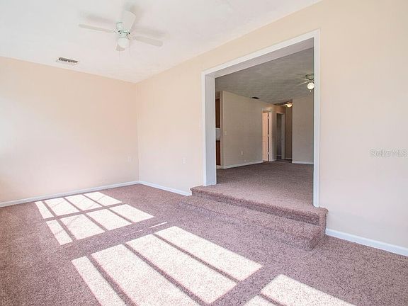 5th image of 706 Dakota Ave