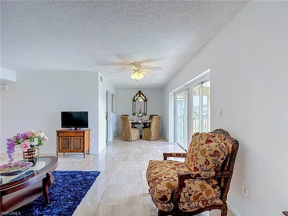 1400 Pompei Ln #6
