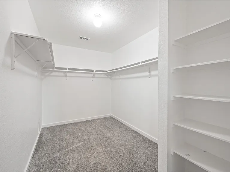 9226 Macmillan Ln — Photo 13
