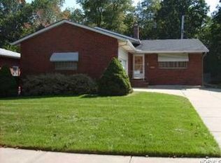 979 E 179th St, Cleveland, OH