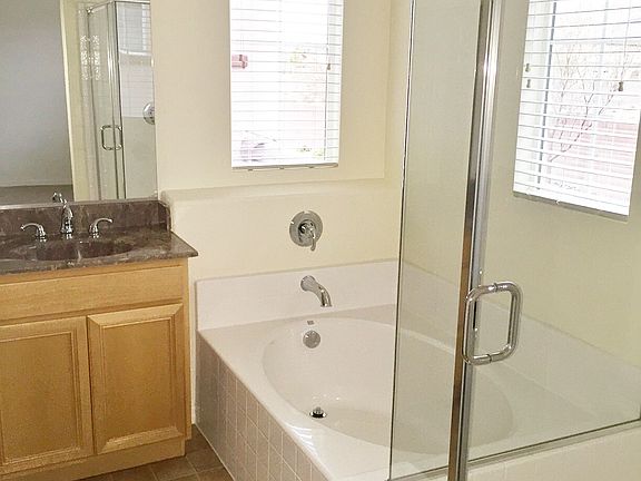 4th image of 11408 Newton Commons Dr Unit 101