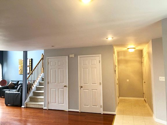 5th image of 26 Dickerson Ln