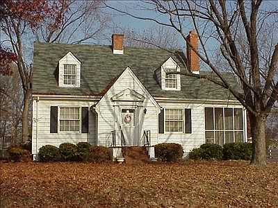 2nd image of 3506 Chapel Dr