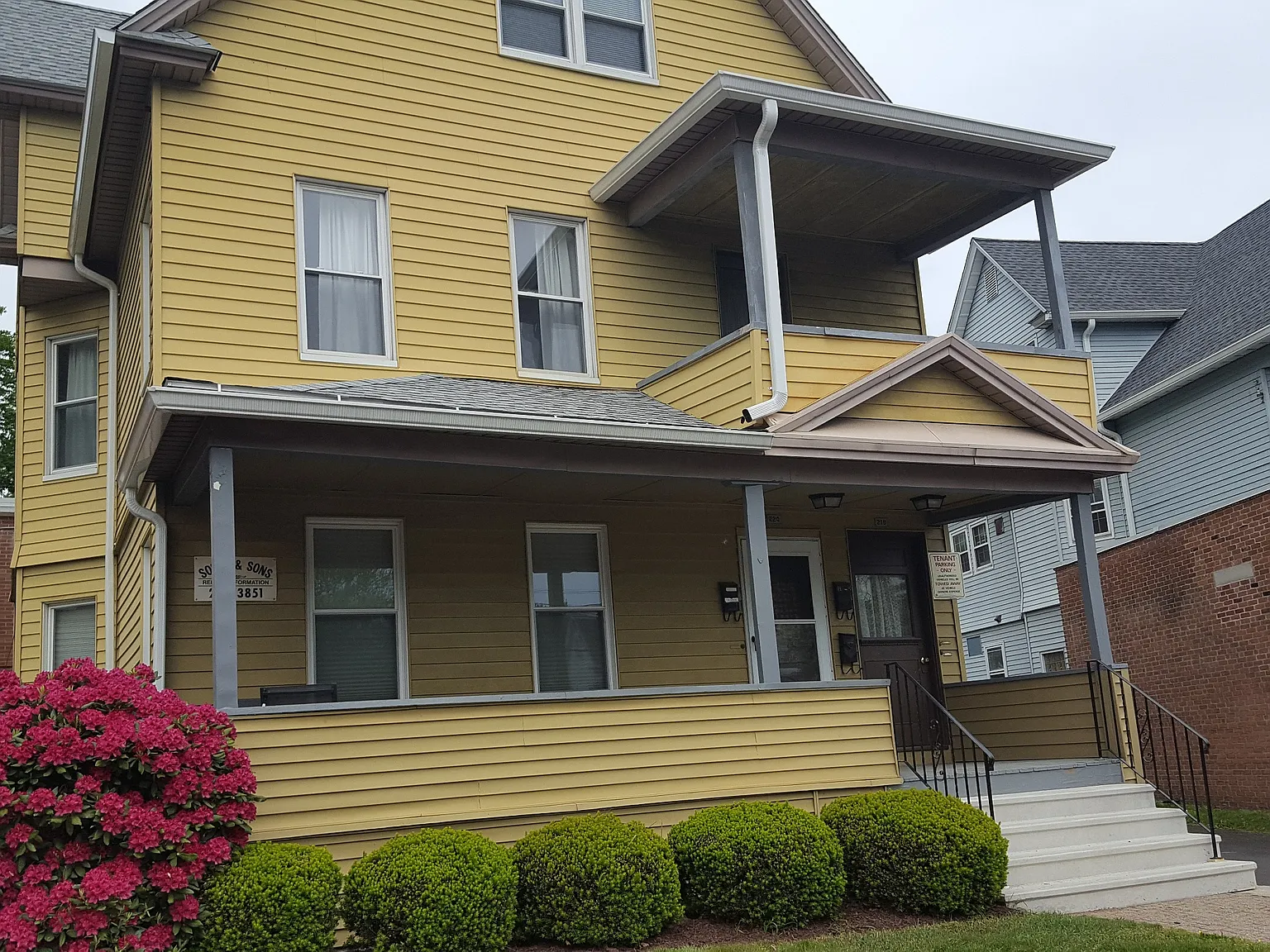 2 bed, 1100 sqft, $1,895 — Photo 2
