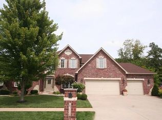314 Parkview Manor Ln, Wentzville, MO 63385