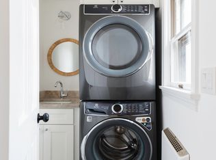 17 Beach Rd #1, Gloucester, MA 01930