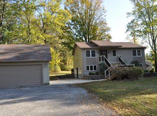 111 Condon Rd #HOUSE, Stillwater, NY 12170