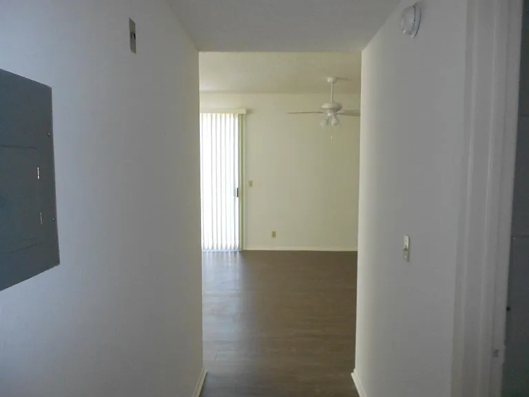 1400 Camden Ave #301 — Photo 23