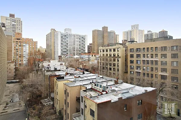 Rented by Halstead Real Estate | media 37