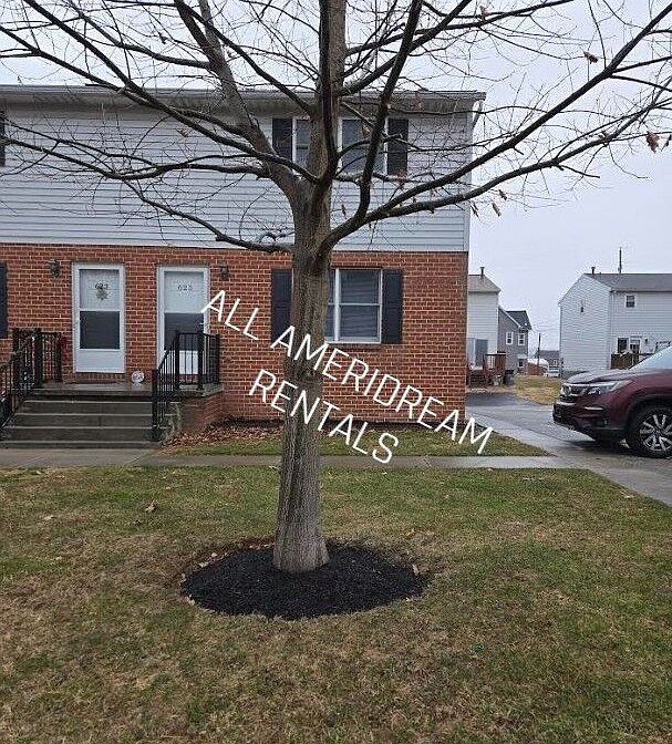 1st image of 625 Maple St