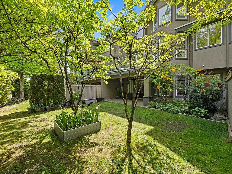 2990 Panorama Dr — Photo 30