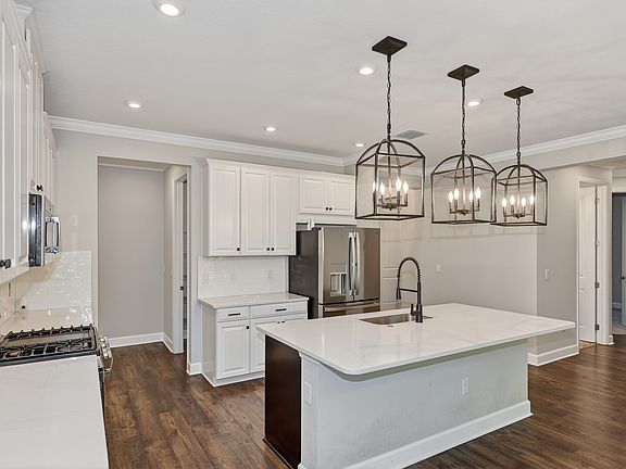 4th image of 5927 Maidenstone Way