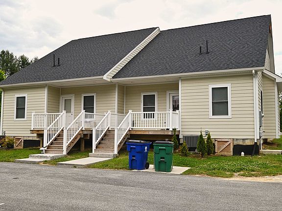 3rd image of 115 Mount Tabor Rd