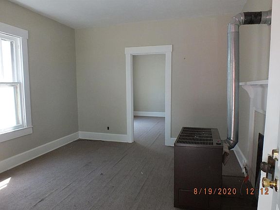 3rd image of 135 Wallace Ave