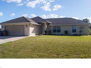 3403 32nd St SW, Lehigh Acres, FL 33976