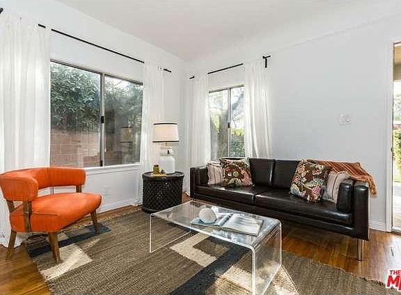 5th image of 3615 Glenfeliz Blvd