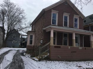1051 Cleveland Ave, Niagara Falls, NY 14305