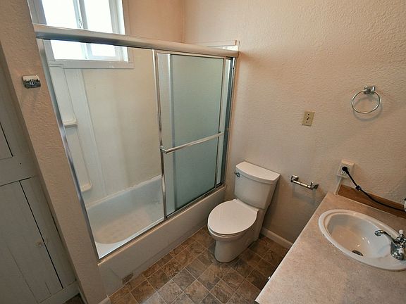 5th image of 140 S Cambrian Ave #A
