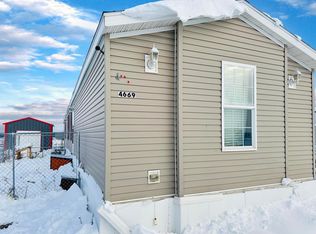 4669 Tuttle Ave SE, Minot, ND 58701