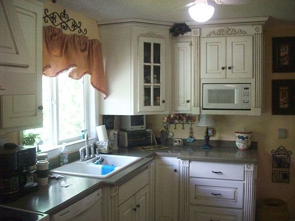 4th image of 605 Cw Collins St