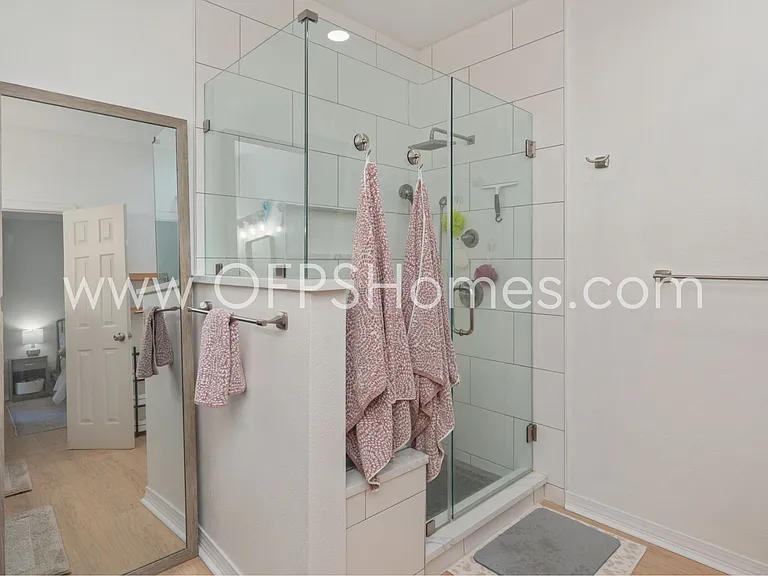 319 Sailfish Cir — Photo 21