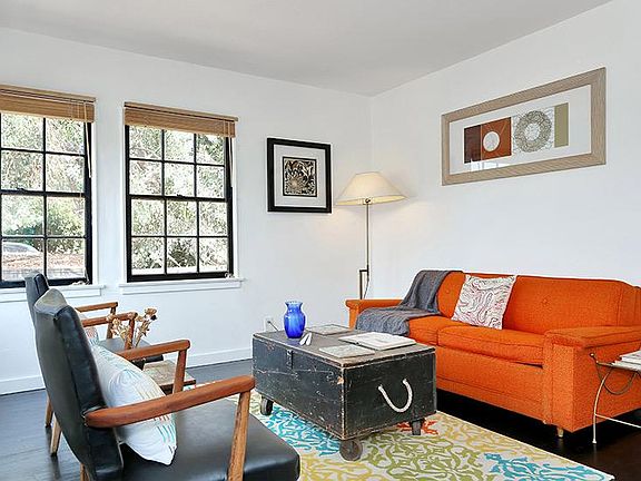 4th image of 4759 1/2 Mendota Ave