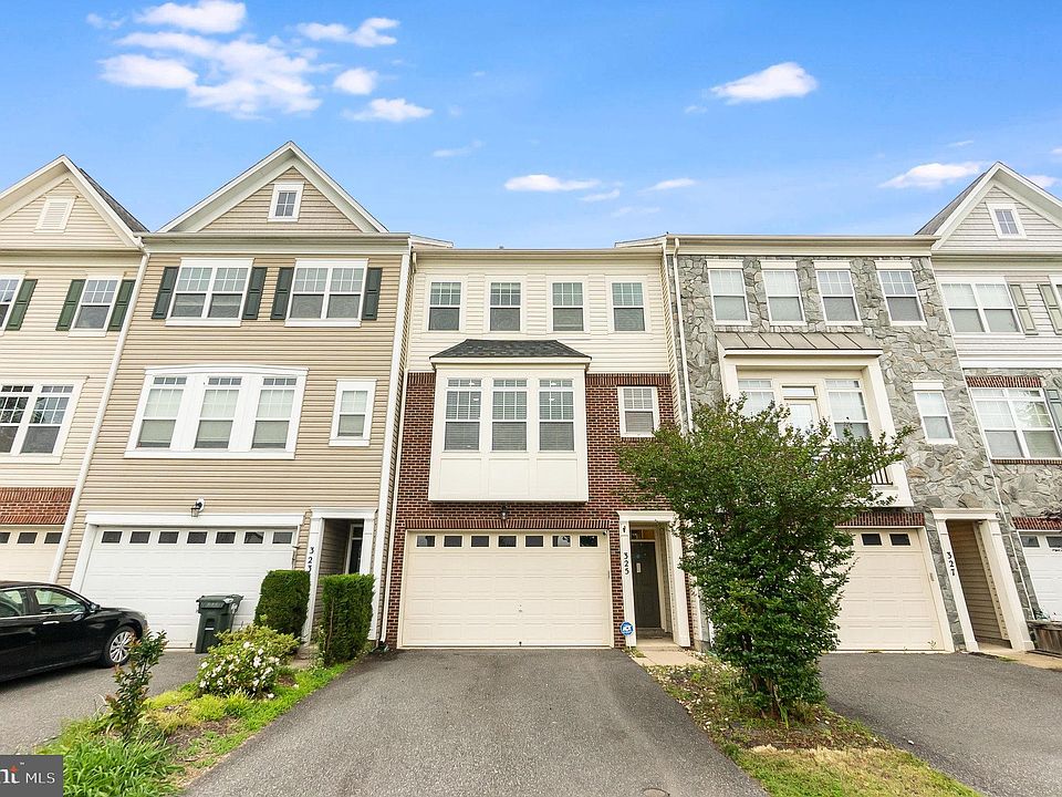 1st image of 325 Woodstream Blvd