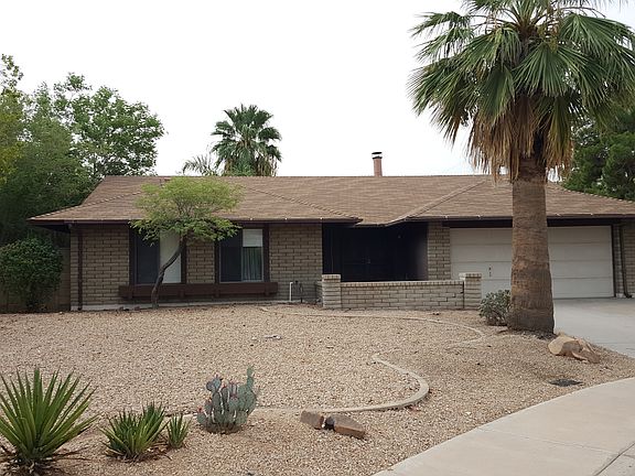2nd image of 1015 W Strahan Dr