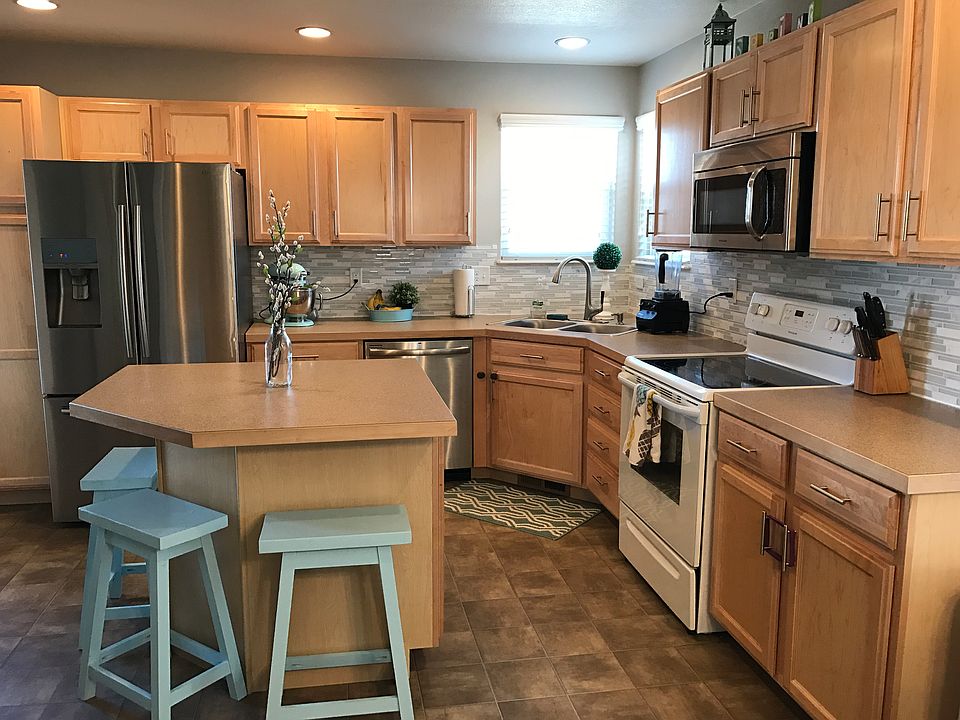2nd image of 8013 22nd Street Ln