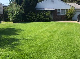 25 Sweet William Ct, Toms River, NJ 08755