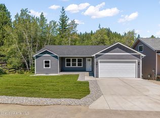 203 Palamino Ct, Pinehurst, ID 83850