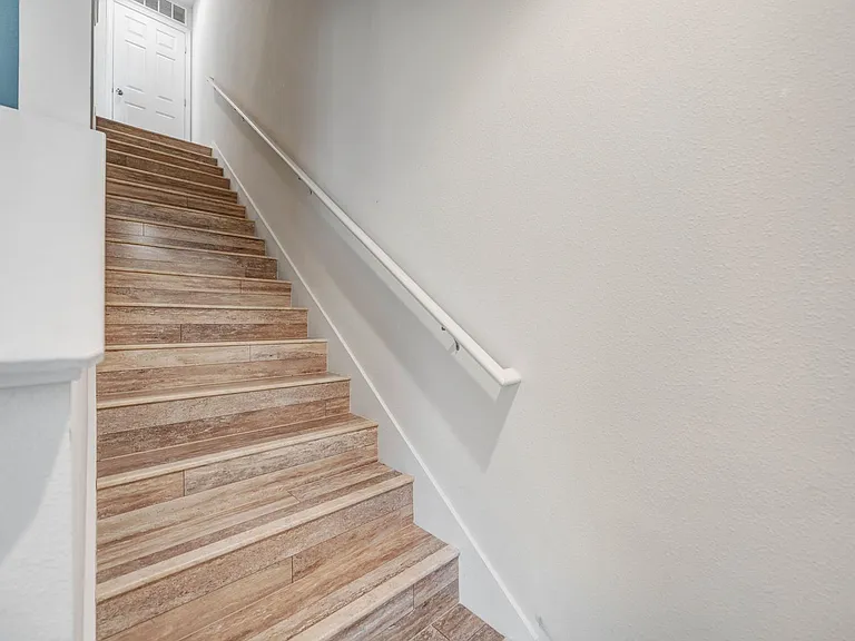 4836 Chatterton Way — Photo 8