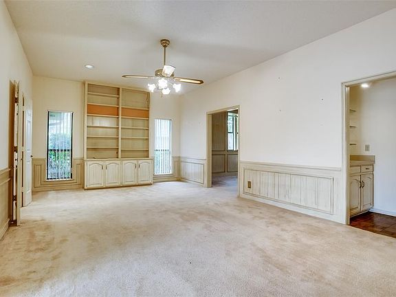 4th image of 2417 Diamond Oaks Dr