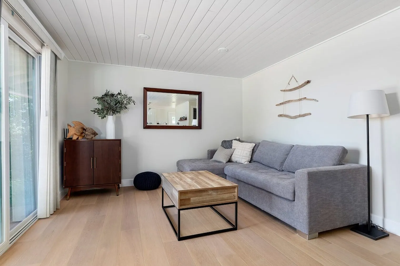 2 bed, 2.0 bath, $3,949 — Photo 2