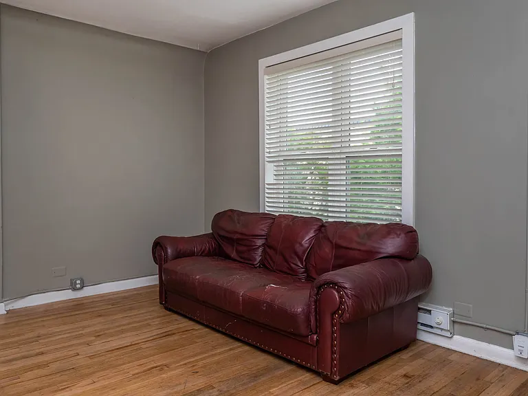 1434 N Corona St #3 — Photo 4