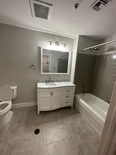 151 Calhoun St #F — Photo 4