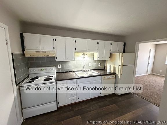 3rd image of 6432 Applecross Ave #C